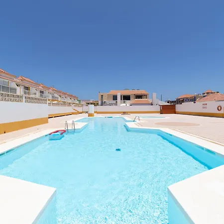 Sunny Terrace *
